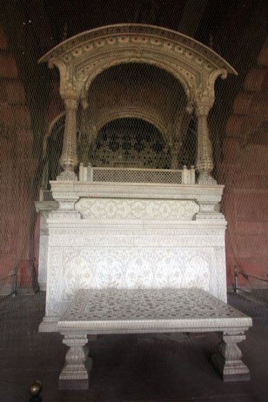 Delhi, Kırmızı Kale, Diwan-i-Am.