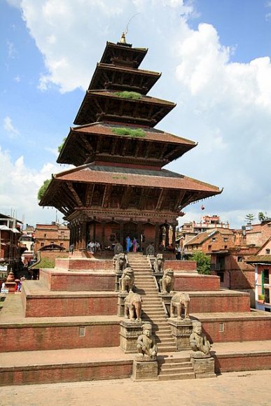 Katmandu - Bhaktapur Taumadhi Tole, Nyatapola Tapınağı.