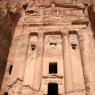 Petra - Kraliyet Mezarları / Urn Tomb.